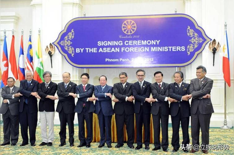 南海最新局势菲律宾联合军演站位,中国海警对菲律宾怎么处置的