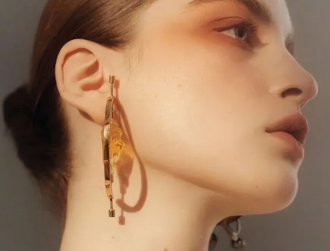 芬迪灰哑光瓷砖,芬迪的地砖是什么砖