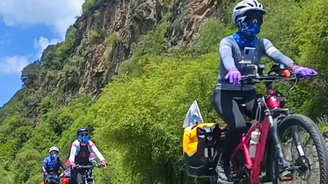 K叔大意刷马路，高人隐于三家寨|藏地骑行D7