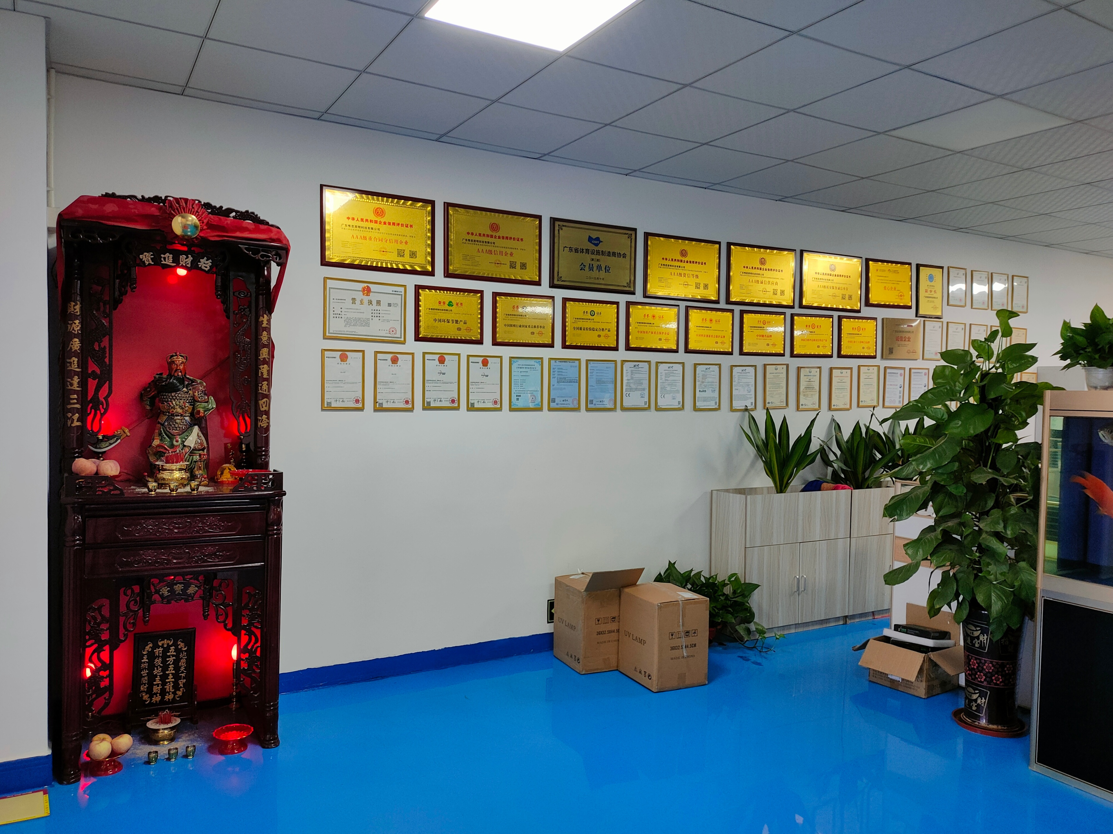 羽毛球馆照明灯具价格,羽毛球馆灯具性价比