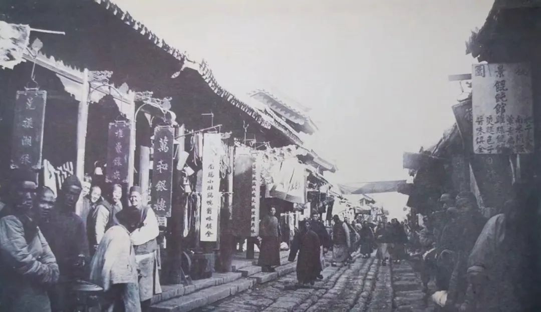 干饭人来济南干饭，一定要吃的是什么？放心它星罗棋布非常好找