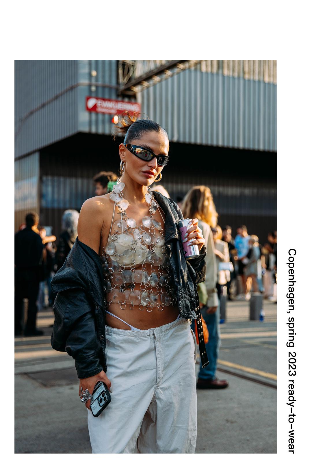 侯明昊最近在横店拍戏吗,侯明昊横店最新路途