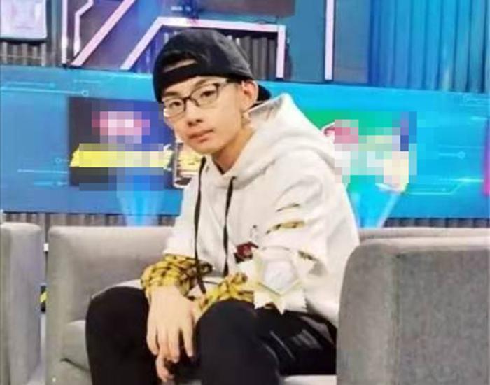 13岁中国天才黑客攻破脸书,13岁中国黑客攻陷脸书系谣言