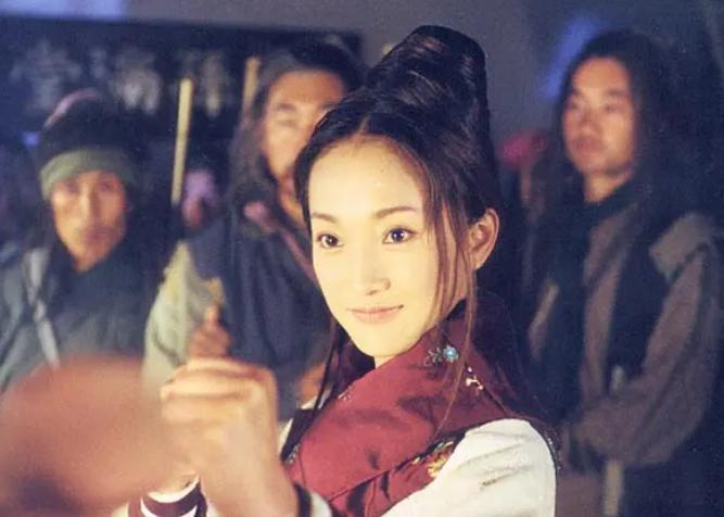 83版射雕英雄传周伯通经典片段,射雕英雄传83版经典武打片段