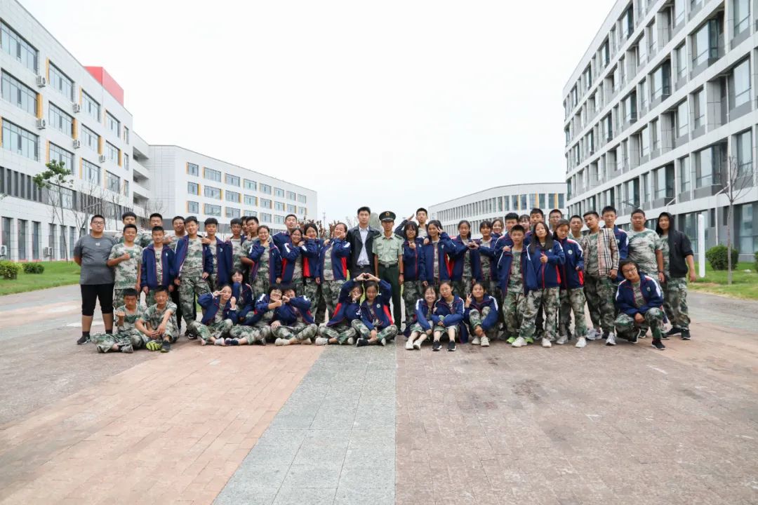 深耕“求真”教育，彰显先锋力量——品牌*党**员张新强