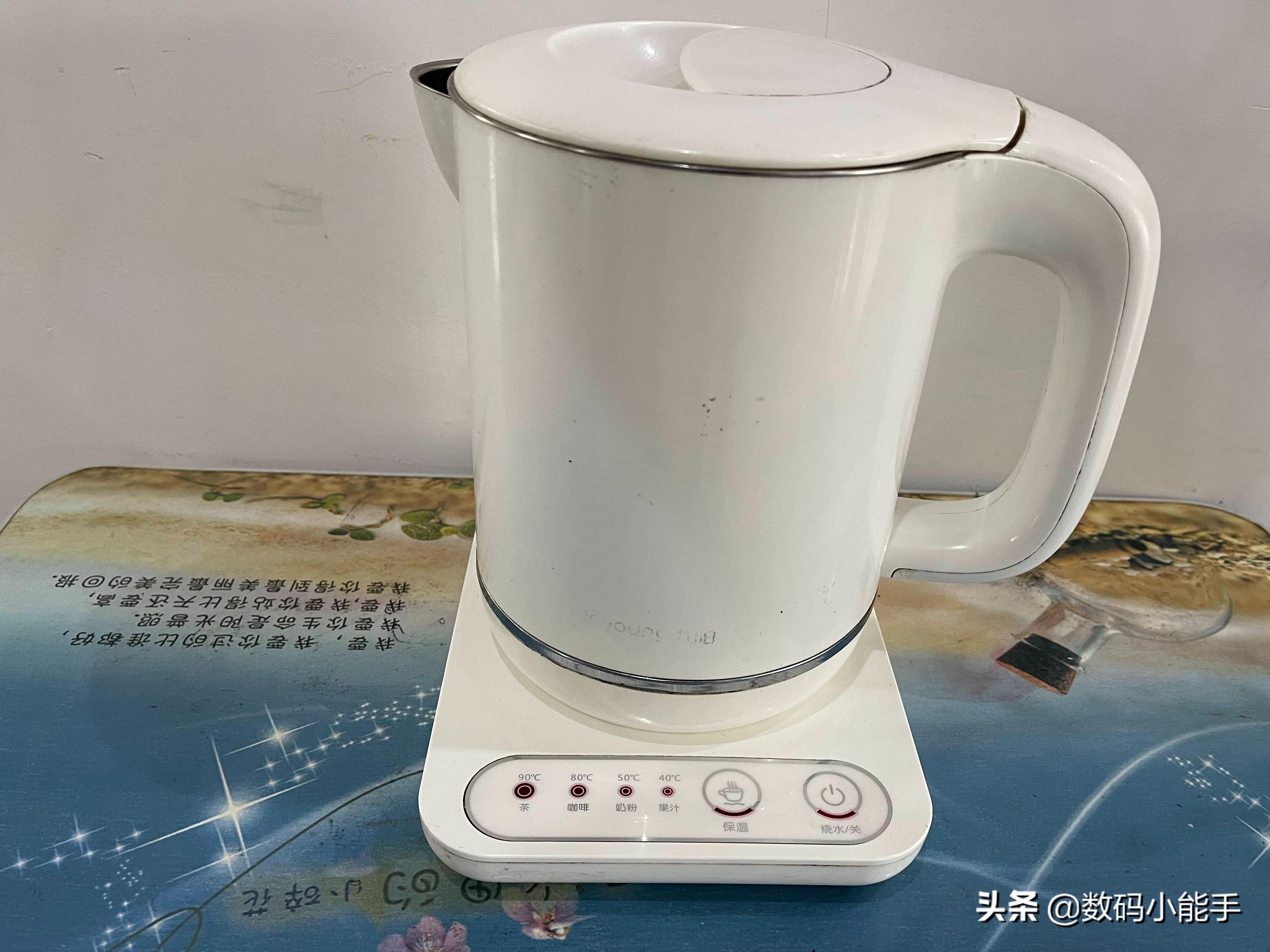 象印控温电热水壶,象印热水壶wch与wdh有何区别