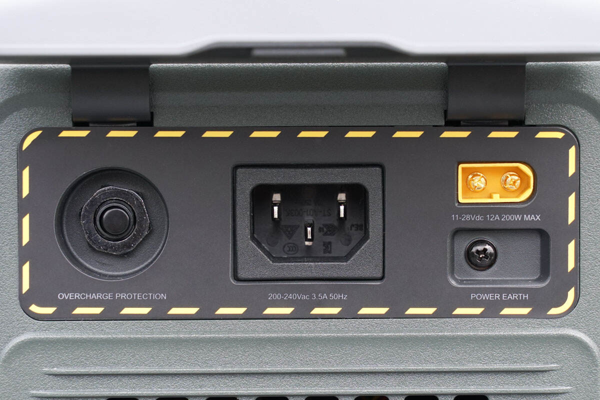 绿联户外电源gs1200有几度电,绿联gs1200户外电源评测