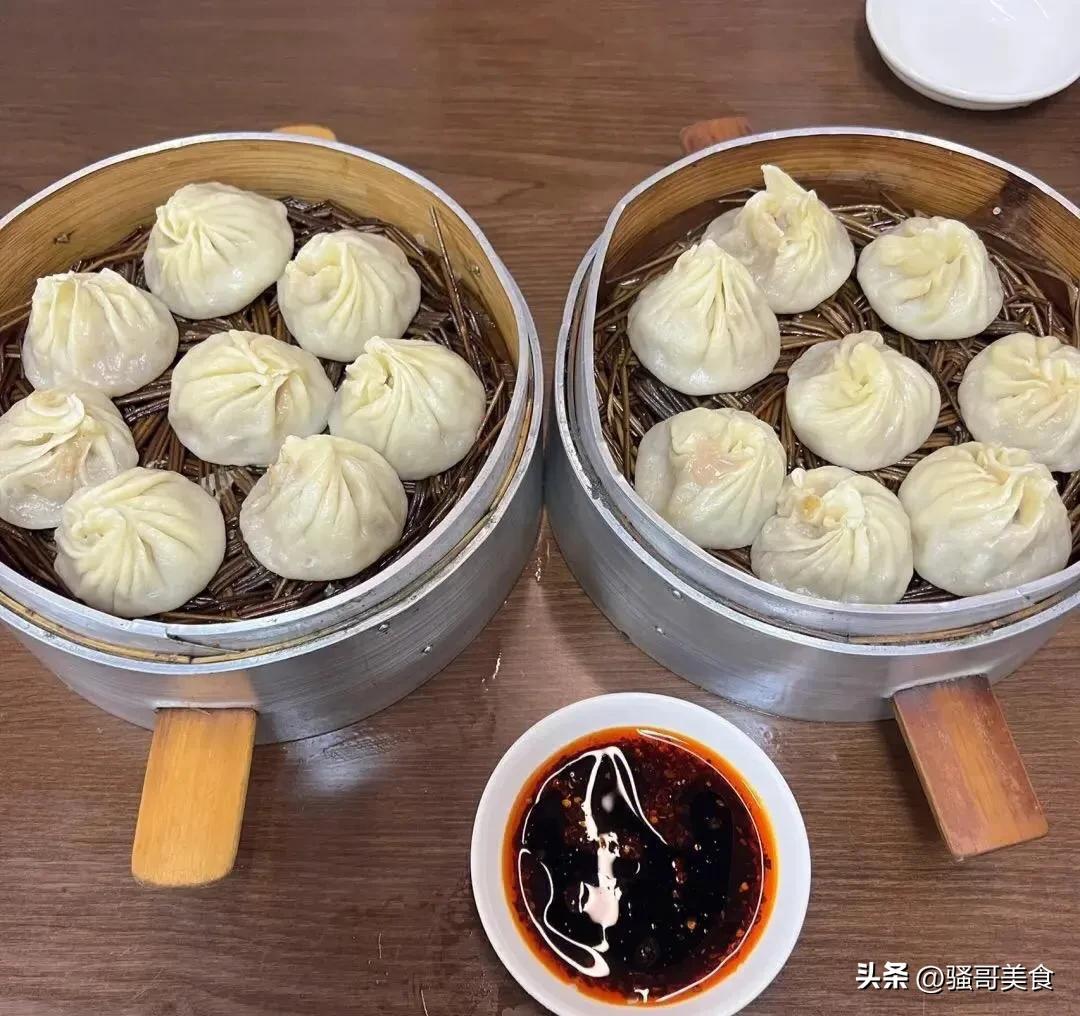 理发师惨遭离婚，转店买车游黄山，放飞自我