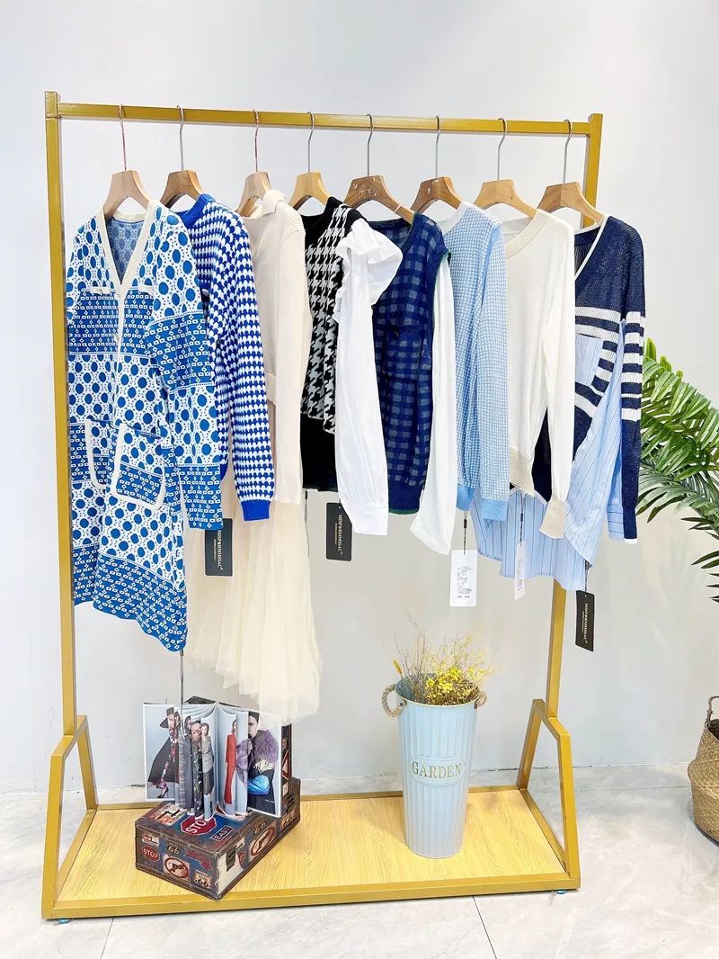 宝姿中年连衣裙女装,宝姿女装纯色连衣裙