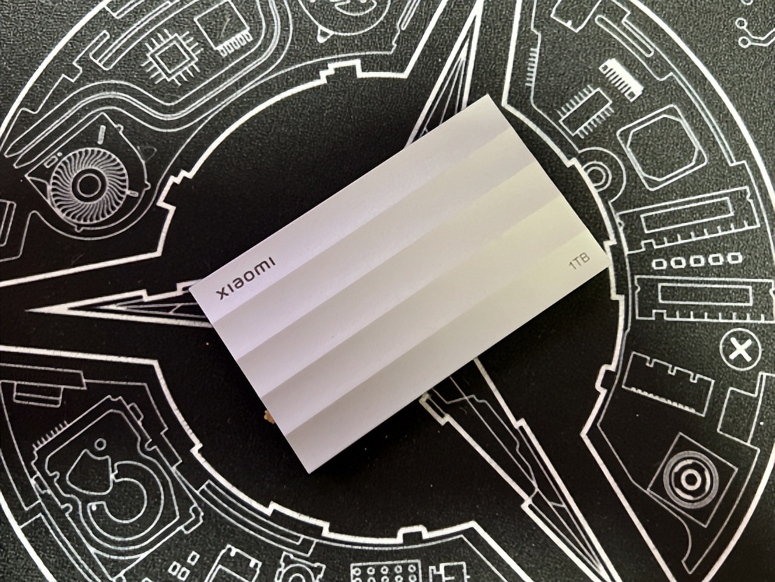 小米推出移动固态硬盘提供1tb容量,小米1TB移动固态硬盘售价