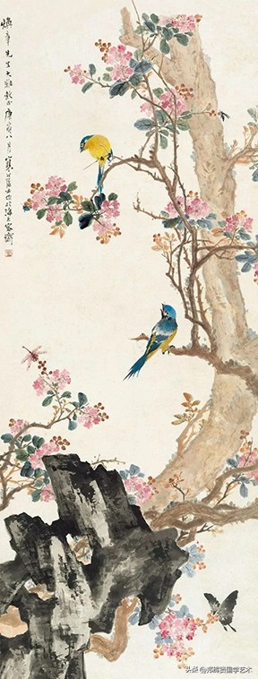 岁月千年鬓满霜,红霞天际远,蜂飞蝶舞醉花香