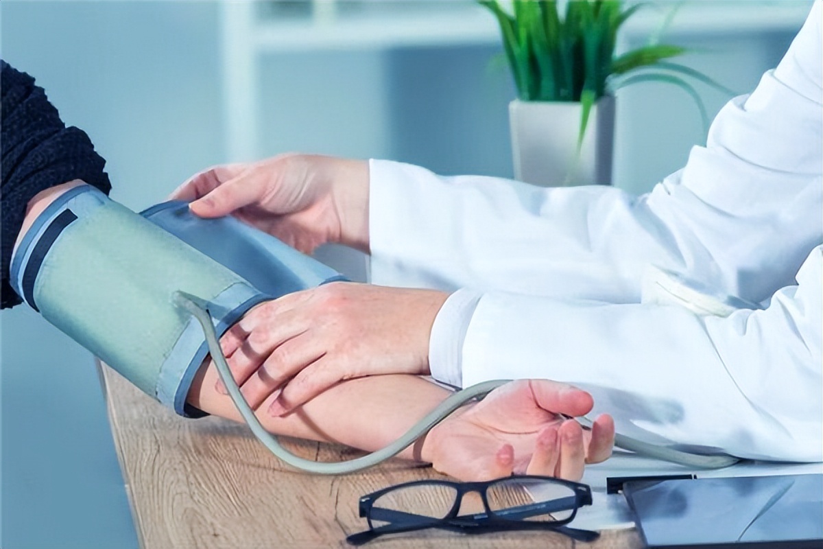 日本人不爱运动却长寿视频,日本人为什么爱喝酒而且又长寿