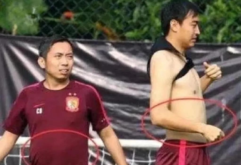 中国女足风云彩虹铿锵玫瑰,女足风雨彩虹铿锵玫瑰亚洲杯