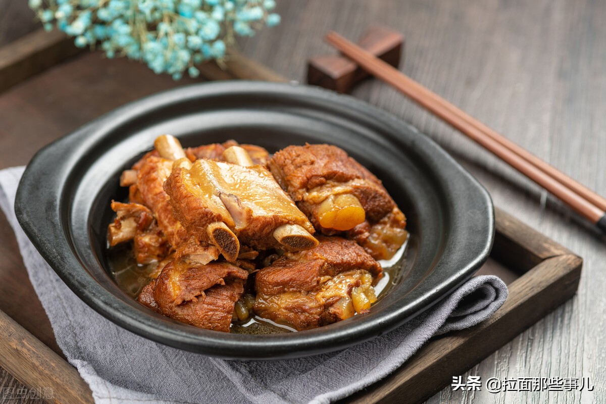 炖排骨时牢记三个调料不要放,多加1步排骨软烂无腥味