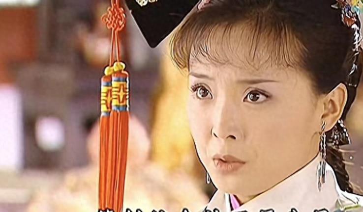 胸罩*点露**，花式泳衣，这些辣眼睛的操作，导演肚子里没一点墨水吗