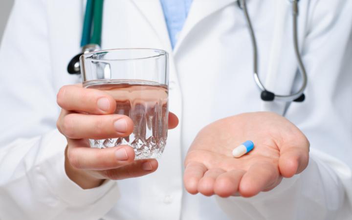 女性肛周瘙痒是癌吗,肛周瘙痒是直肠癌吗