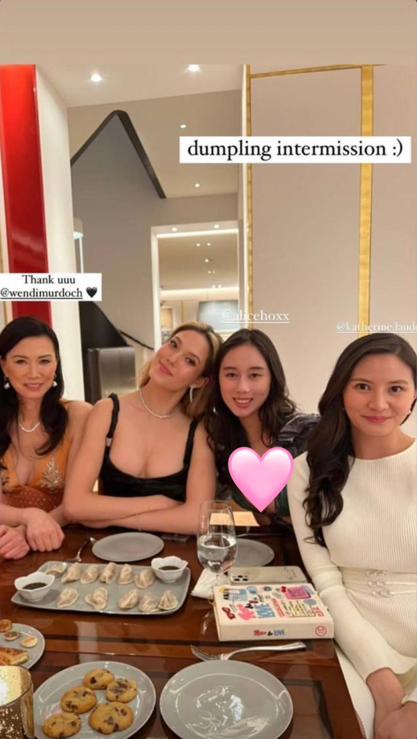 奚梦瑶何超欣雅诗兰黛,何超欣雅诗兰黛婚礼