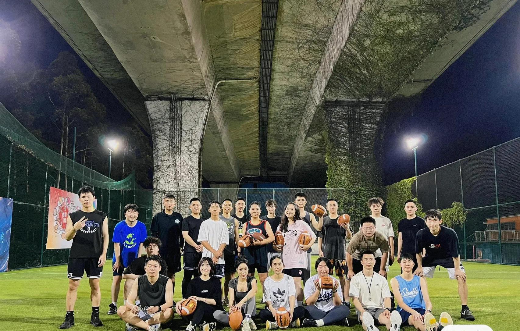 足球当橄榄球打,腰旗橄榄球精彩视频