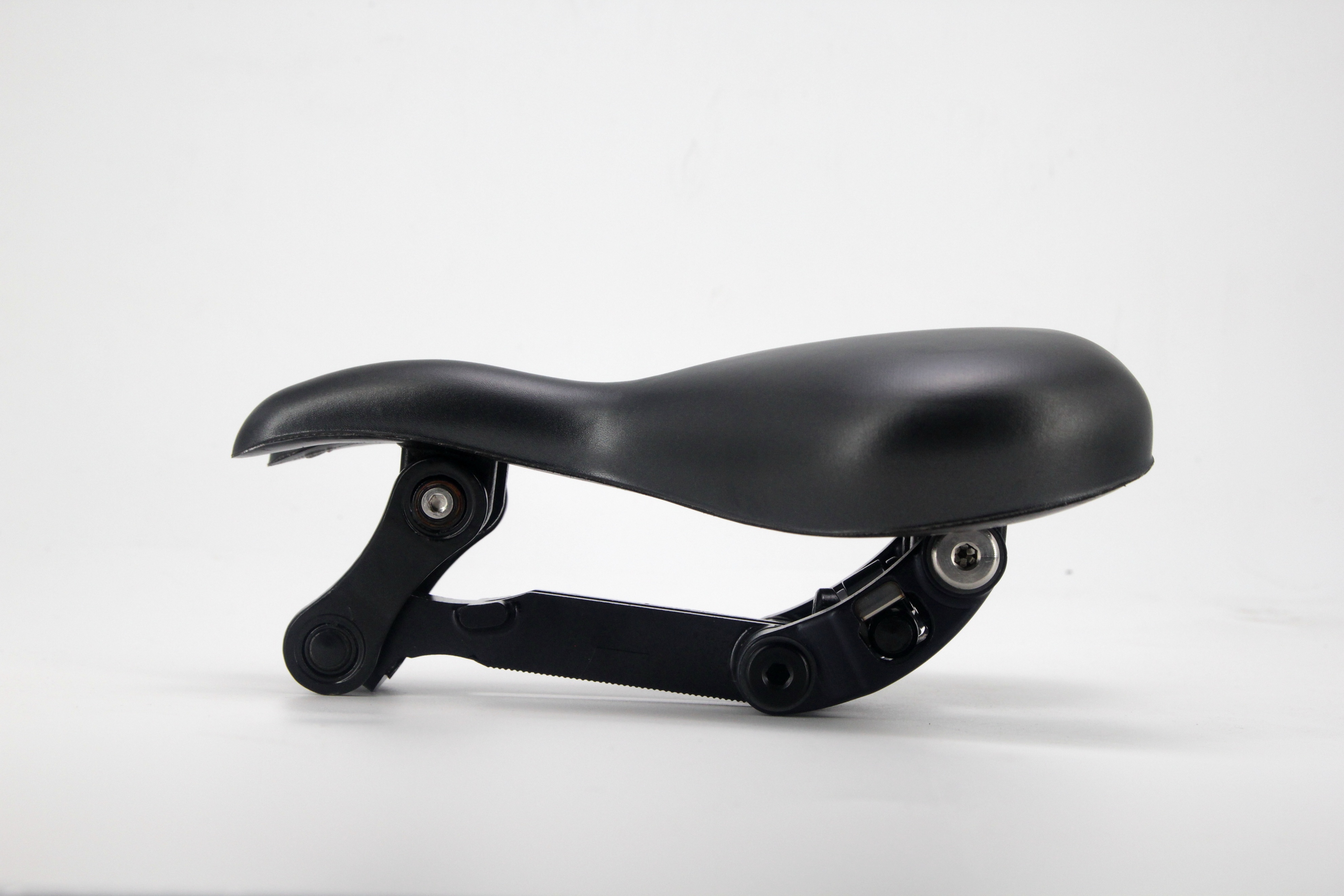 骑车骑的尿不出来了怎么回事,长途骑行后晚上睡不着