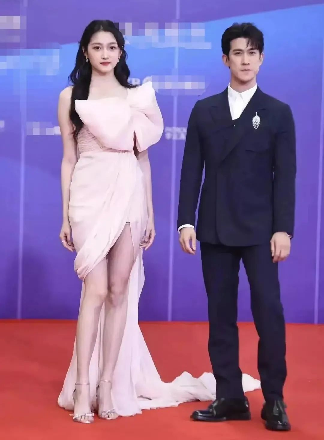 为什么大帅哥都是大脸,好好的帅哥为什么长了个嘴