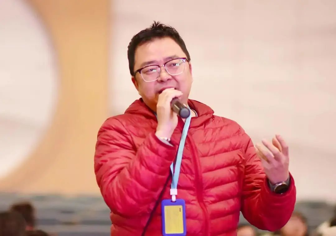 连打胜仗，学生3000+。努力的老师，是成都绵实外走进家长的秘诀