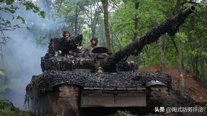 俄罗斯对乌克兰为何不采用闪电战,俄罗斯打乌克兰为啥不用闪电战