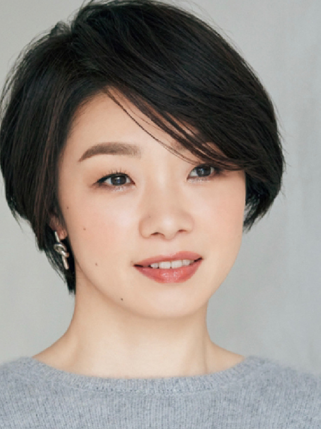 适合脸小女生的发型短发酷过肩,40岁什么样头发减龄又显气质