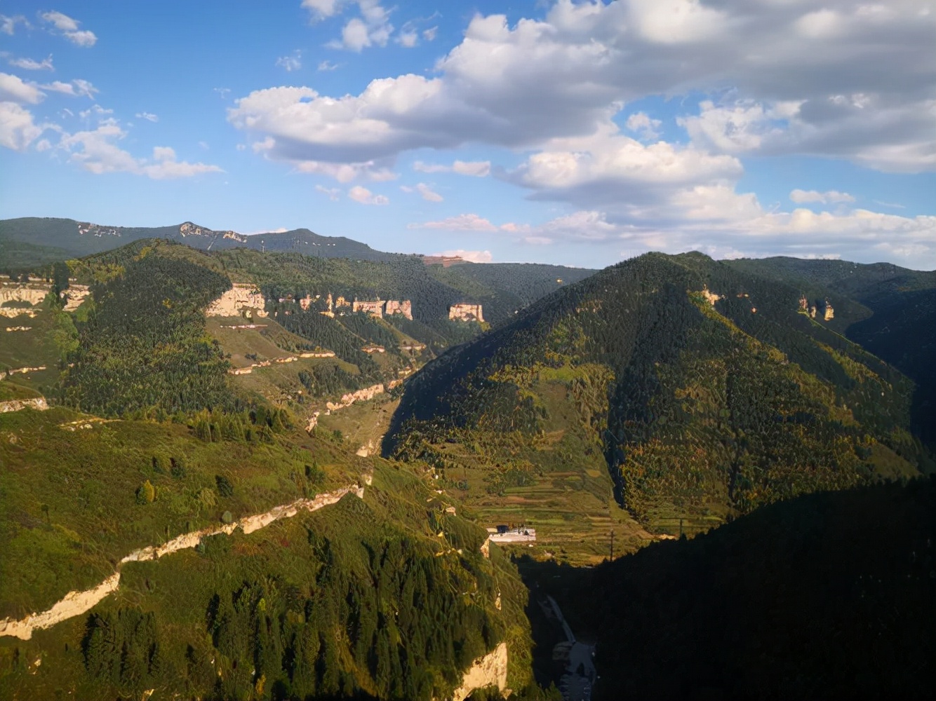 科考山西省宁武县春景洼“火山”：跟着山一起修行（之2）