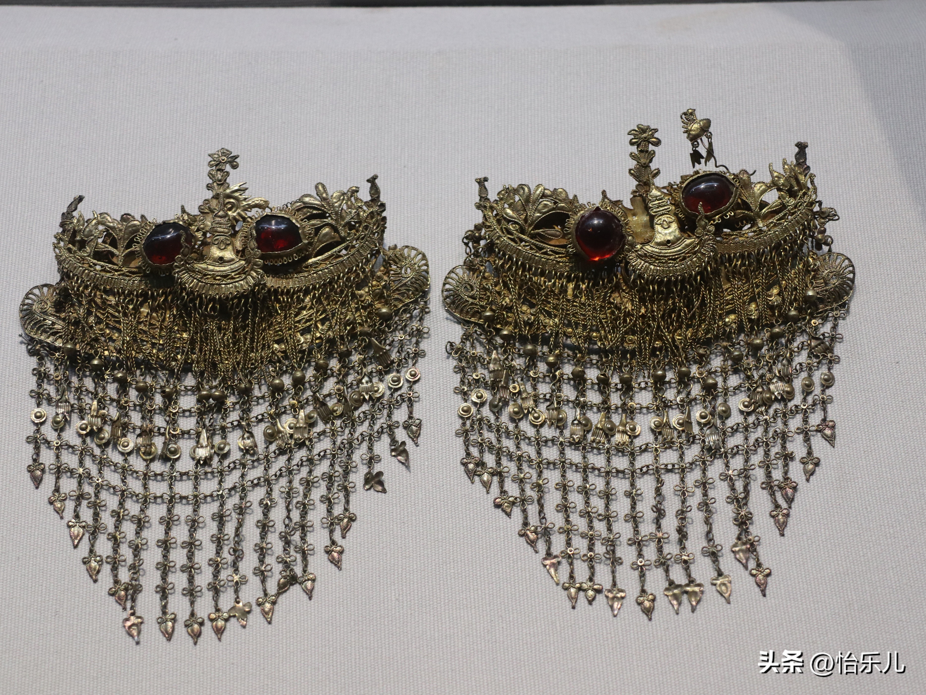 云南最著名的银饰,云南银饰元素