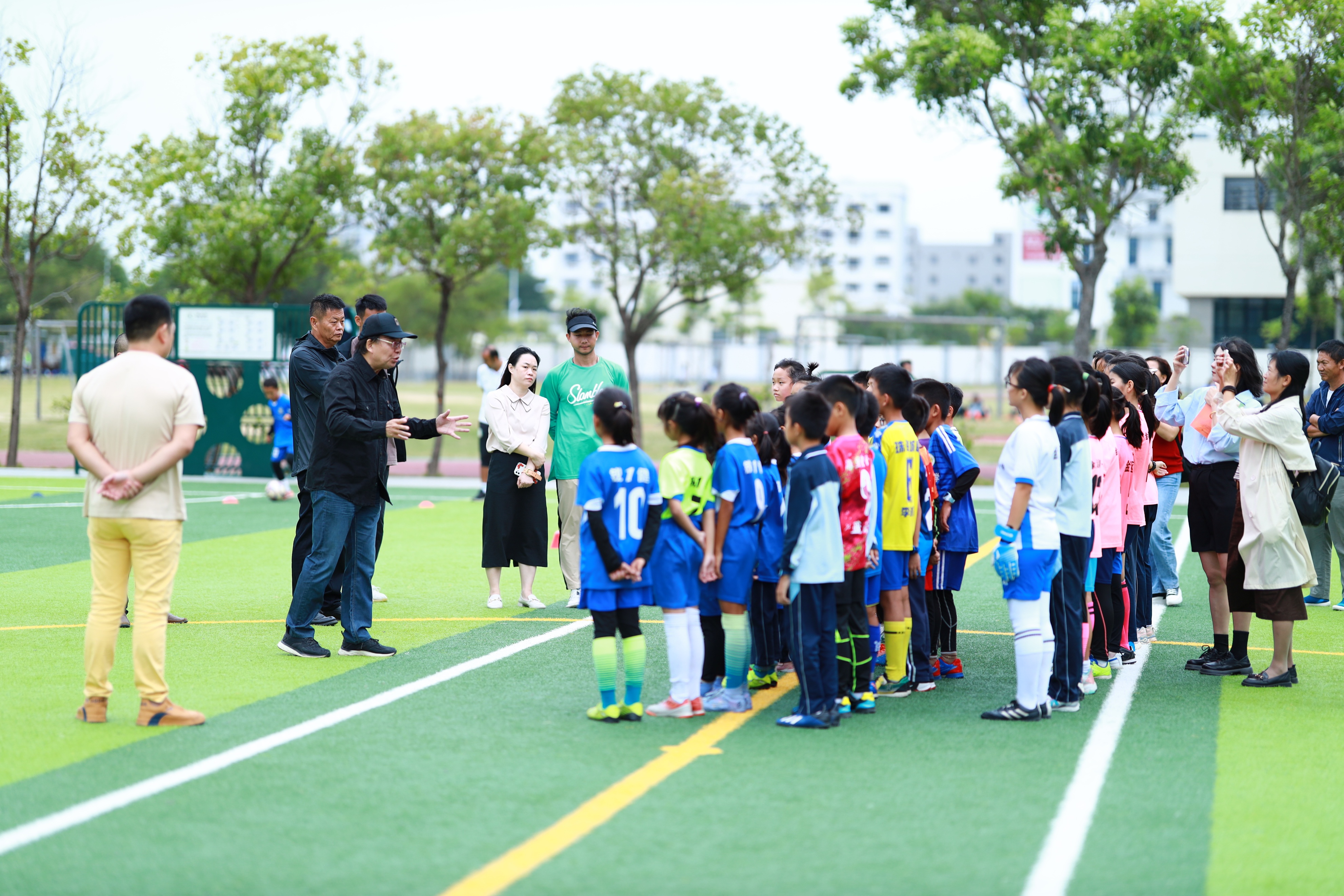 足球解说员韩乔生,韩乔生解说足球