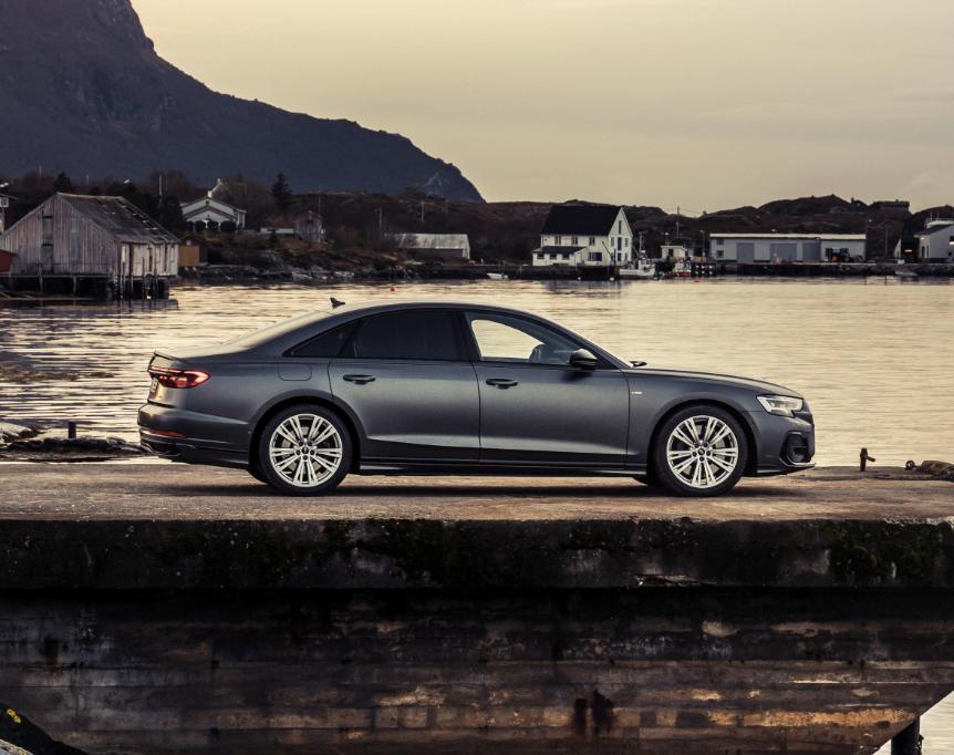 奥迪汽车最好看最实惠的车型,最便宜的一款奥迪车是什么