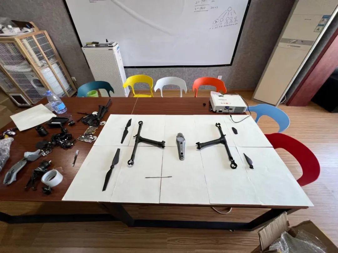 旧手机拆解复活,7年前手机拆解