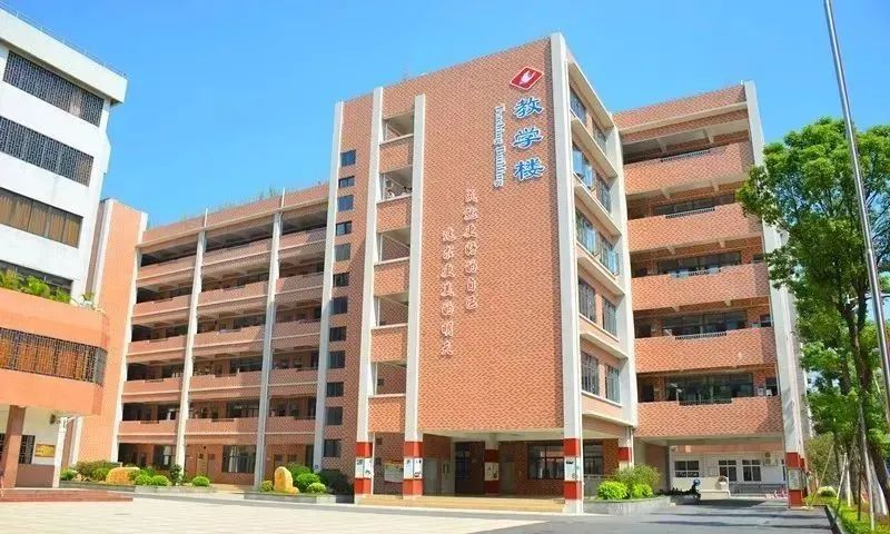 佛山房地产烂尾楼,佛山楼盘崩盘了吗