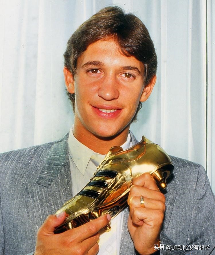 梅西传射助大巴黎逆转欧冠对手,梅西7场10球率队取队史首冠