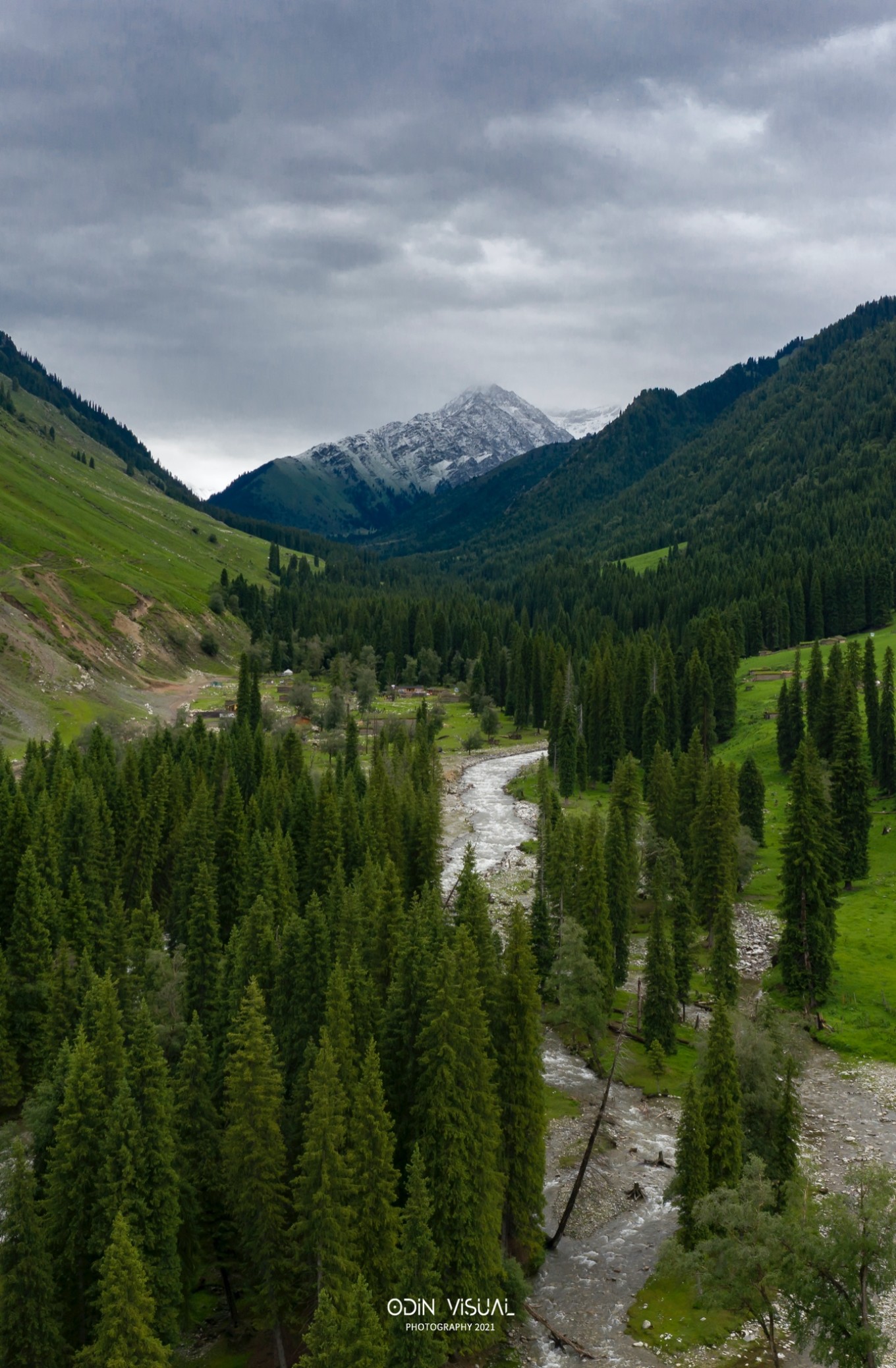 去新疆发现伊犁的美,世界之美尽在伊犁