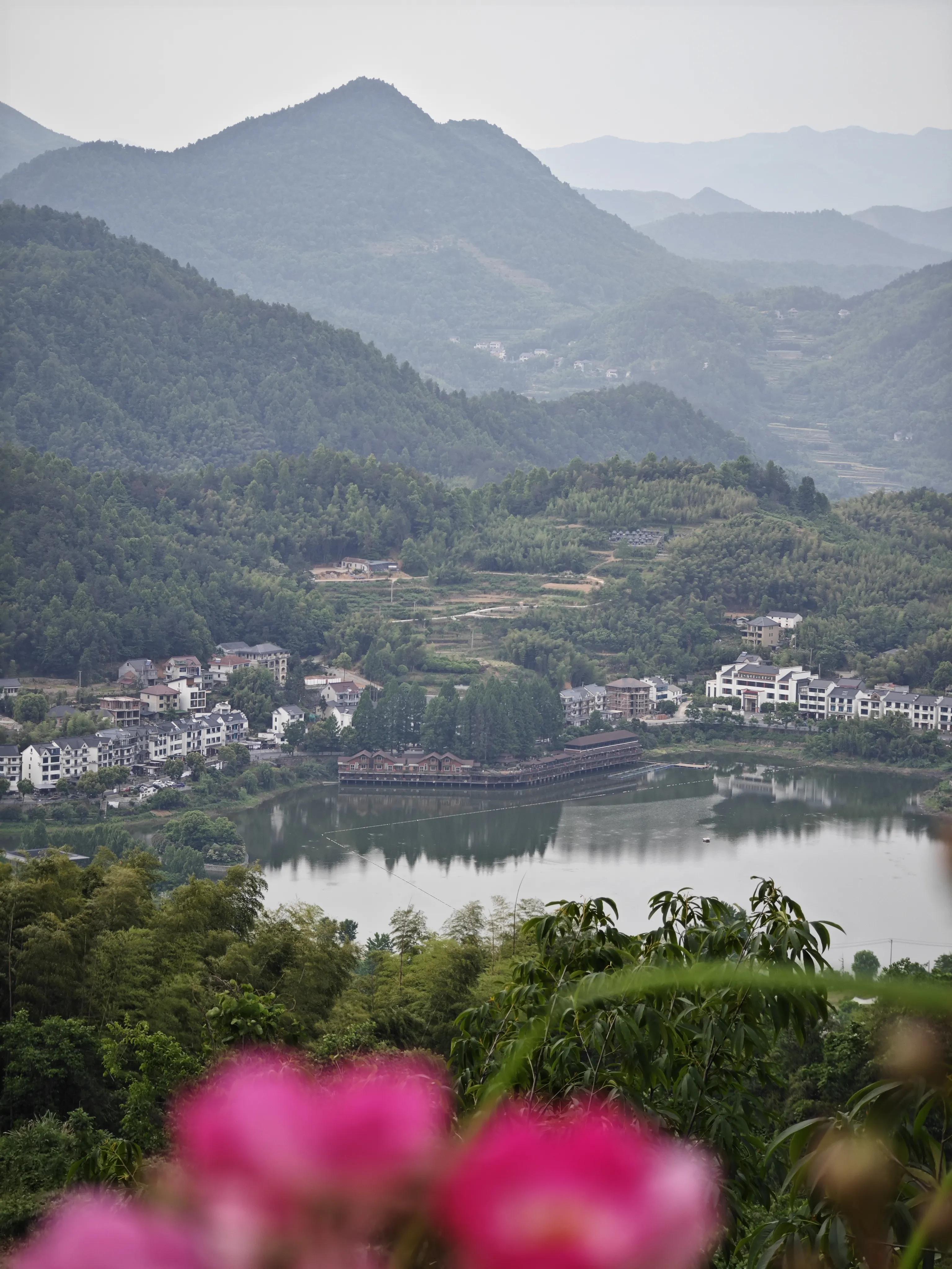 梯田里的绝美民宿欣赏,梯田观景最好的民宿