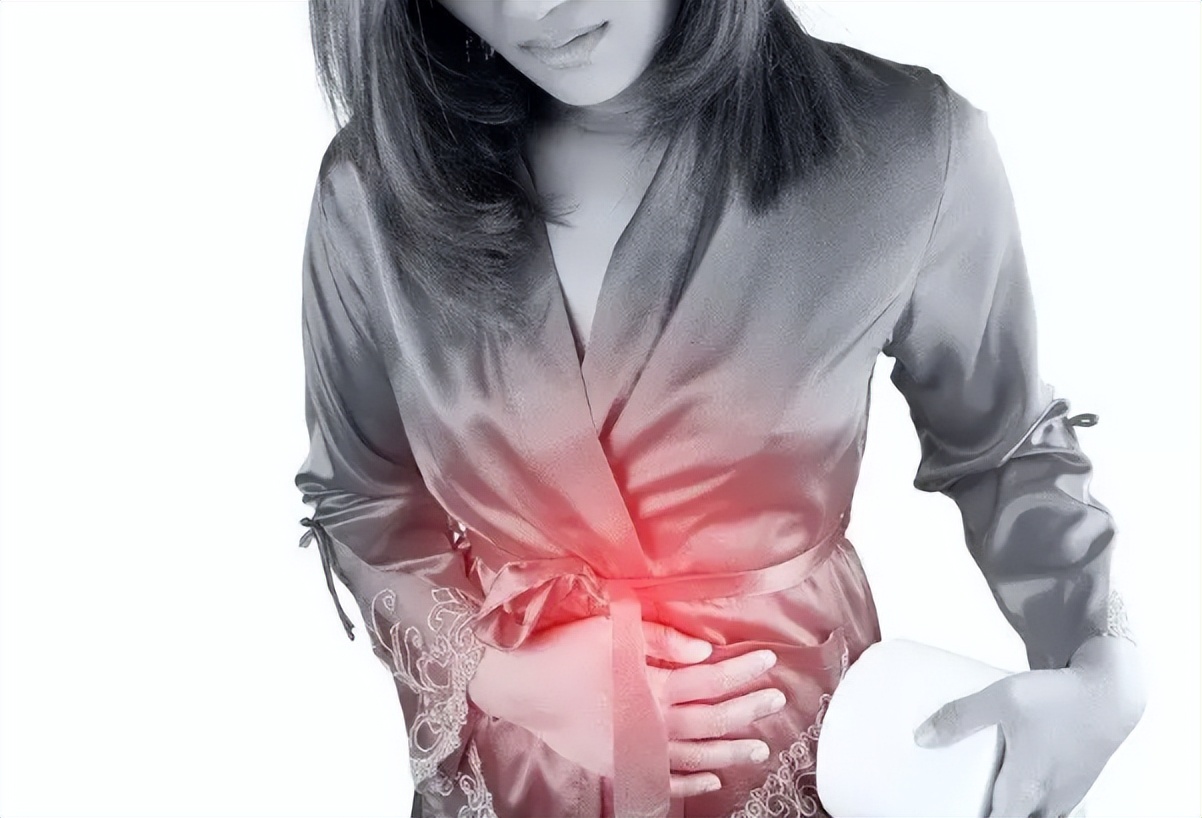 女性怕冷月经量少怎么调理,月经期特别怕冷怎么调理