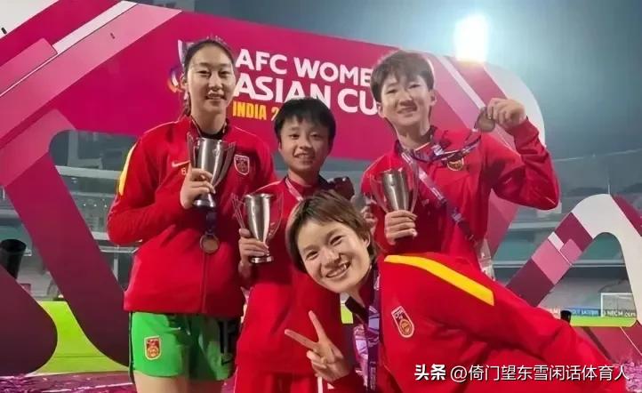 女足小将张琳艳,女足小将张琳艳和梅西合影