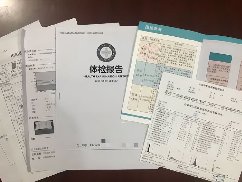 云南男子被妻子按摩到吐血，去医院检查，医生：你脑袋里插了把刀