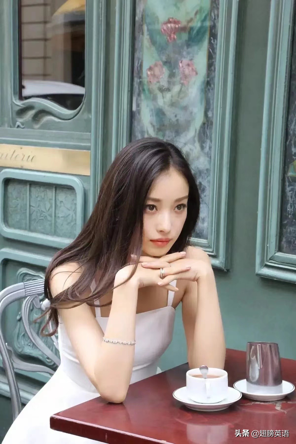 关于脸的英语句子,关于脸重要的句子