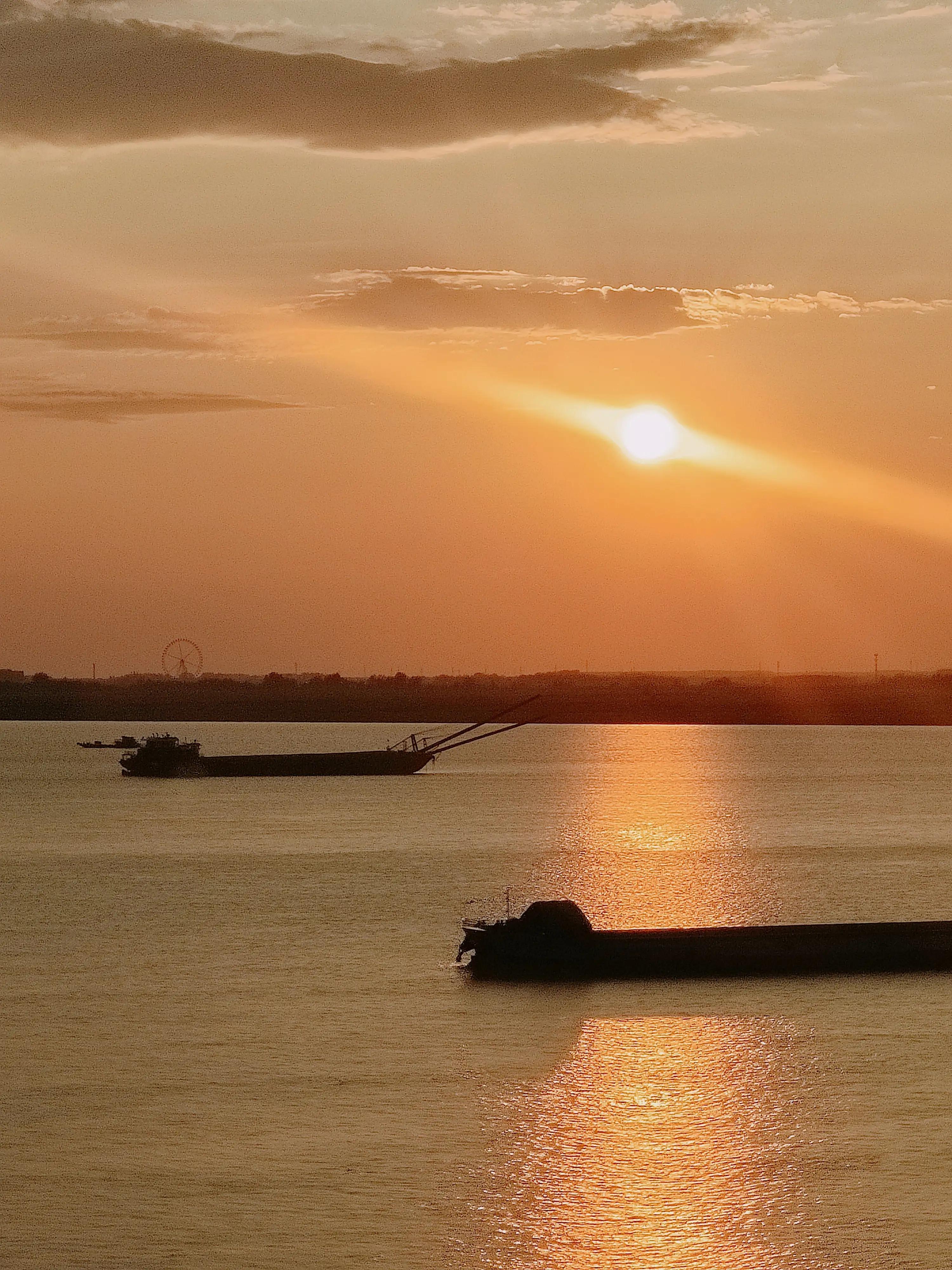 岳阳楼记,岳阳游记600字
