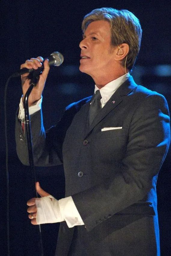 王心凌穿搭设计师,王心凌学院风女生穿搭