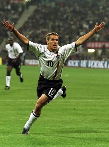 追风少年迈克尔欧文帅气图片,迈克尔欧文追风少年