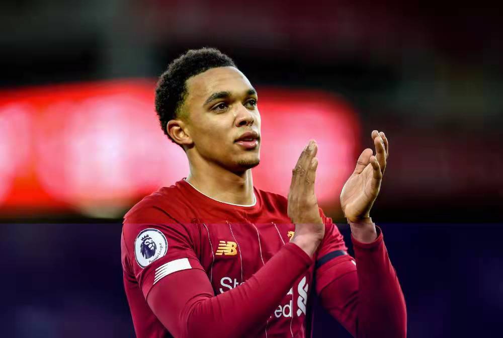 能攻善守的前锋,能攻能守的控卫