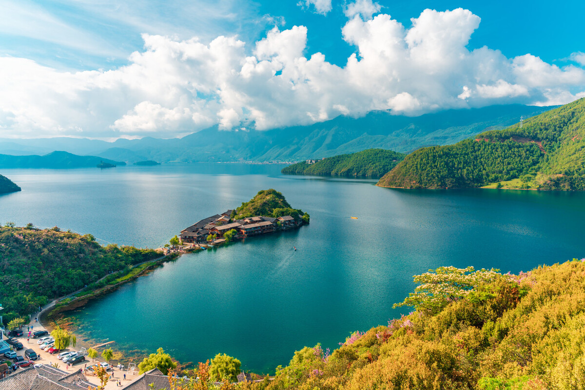 云贵川三地好玩的地方,云贵川附近哪个景点景色最好