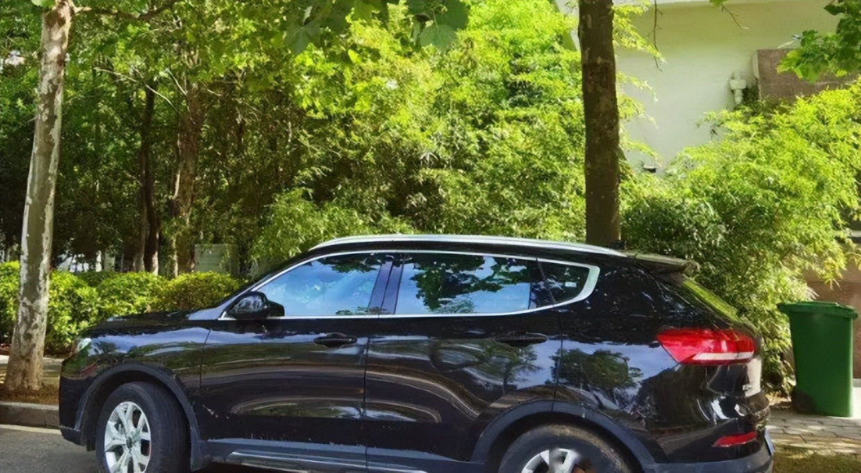 车子经过暴晒怎样正确开空调,天气太热车内空调正确使用