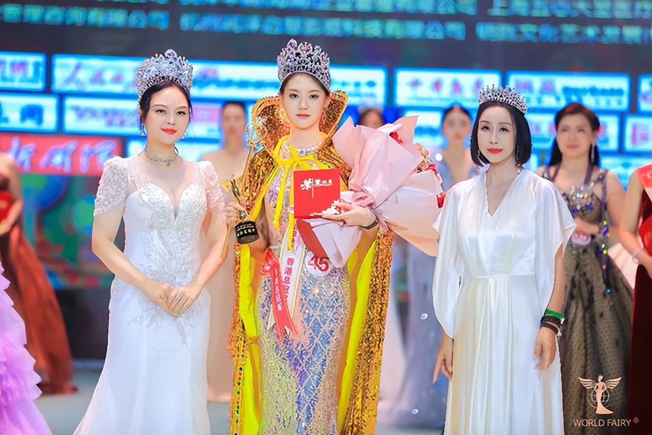 第六届世界女神大赛,蔻墨杯冠军