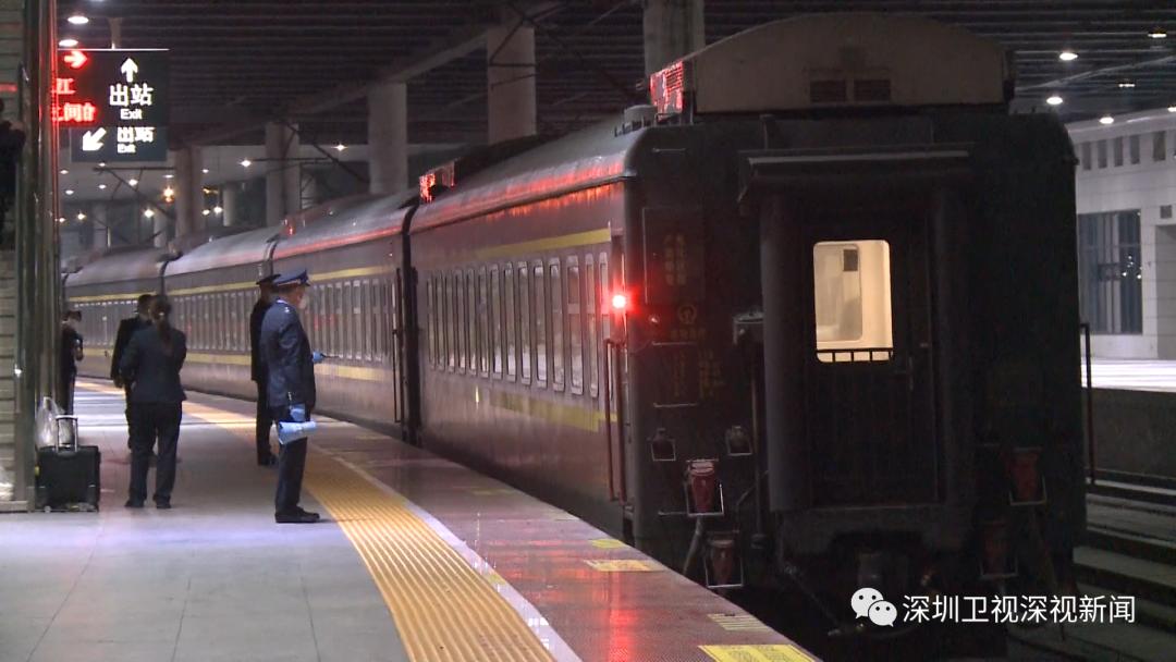深圳首班春运外来工团体专列开出,进城务工人员开启了回家的旅途