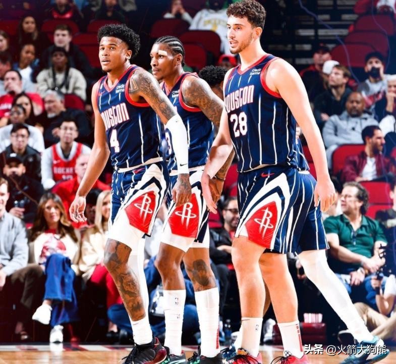 申京生涯新高45分16篮板5次抢断,申京长高后臂展