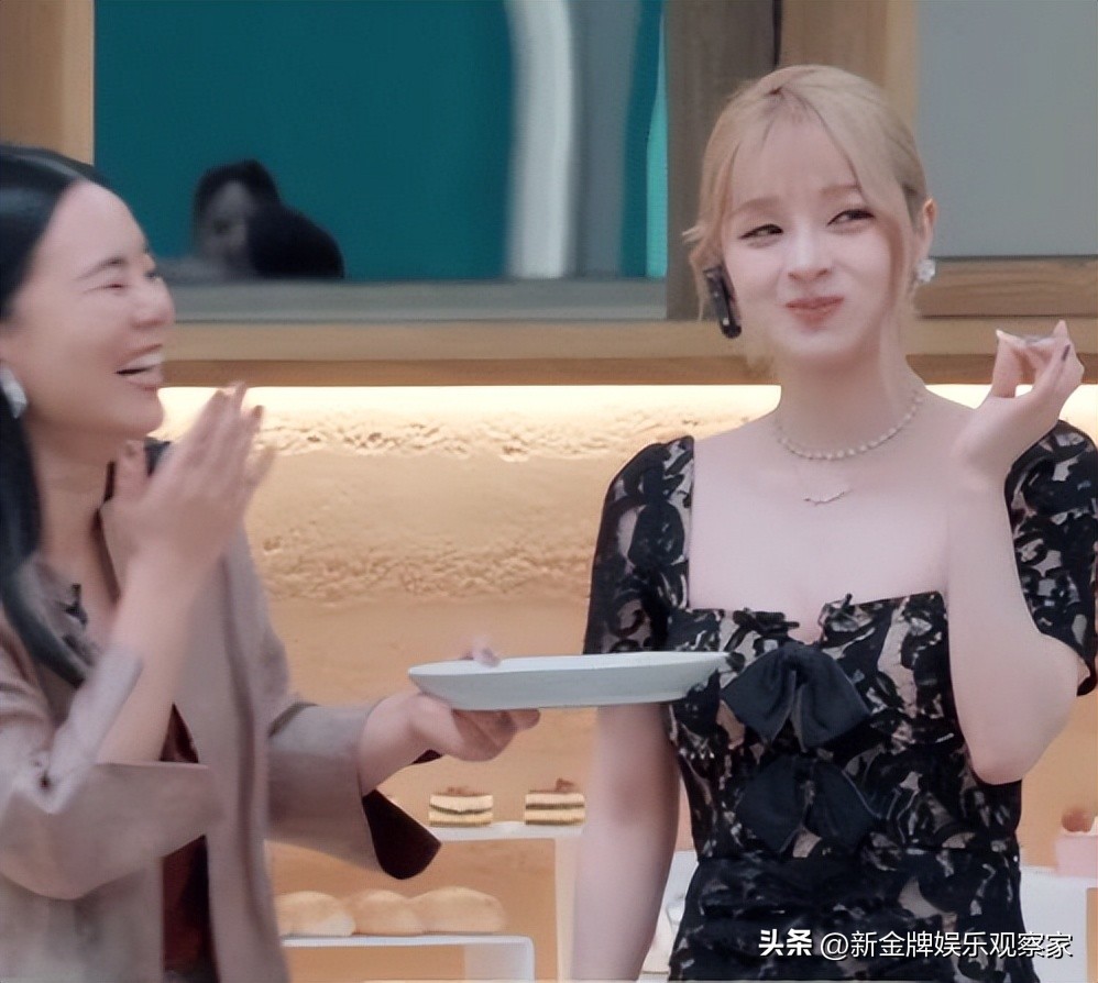 美依礼芽是怎么和龚琳娜相遇的,美依礼芽为啥和龚琳娜组队